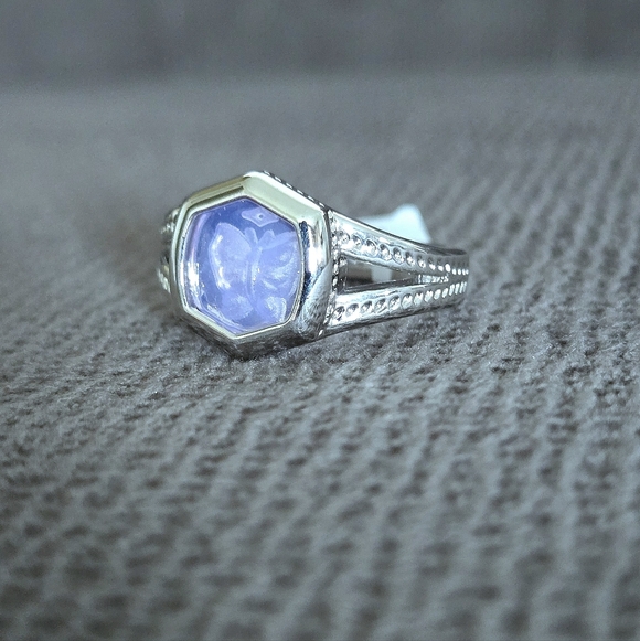 Kendra Scott Lavender💜 "Davie" Intaglio Butterly🦋 Ring💍 - NWT - Picture 13 of 16